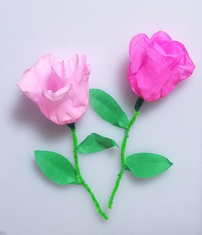 卒園式や入園式を華やかに彩る！身近な素材で簡単に作れる“お花”の製作
